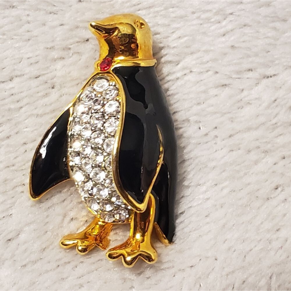 Penguin Brooch, Black gold with Rhinestones
